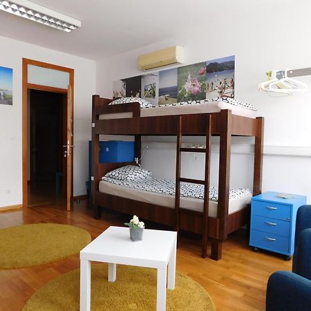 Hostel Bureau Zagreb Room photo