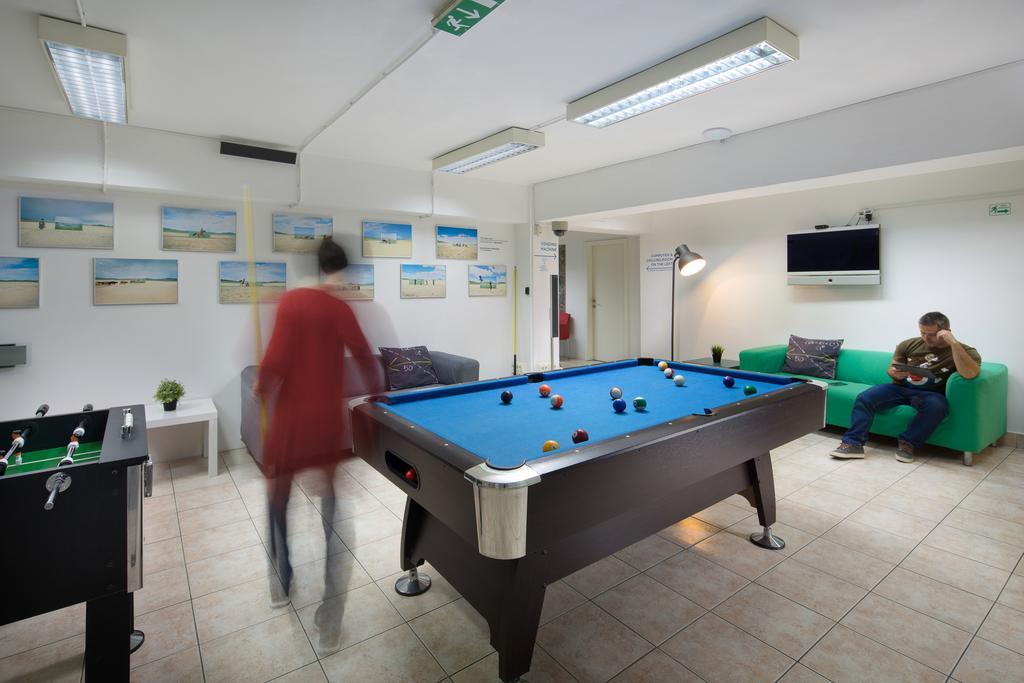 Hostel Bureau Zagreb Exterior photo