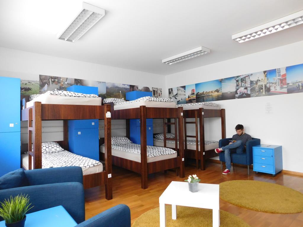 Hostel Bureau Zagreb Exterior photo